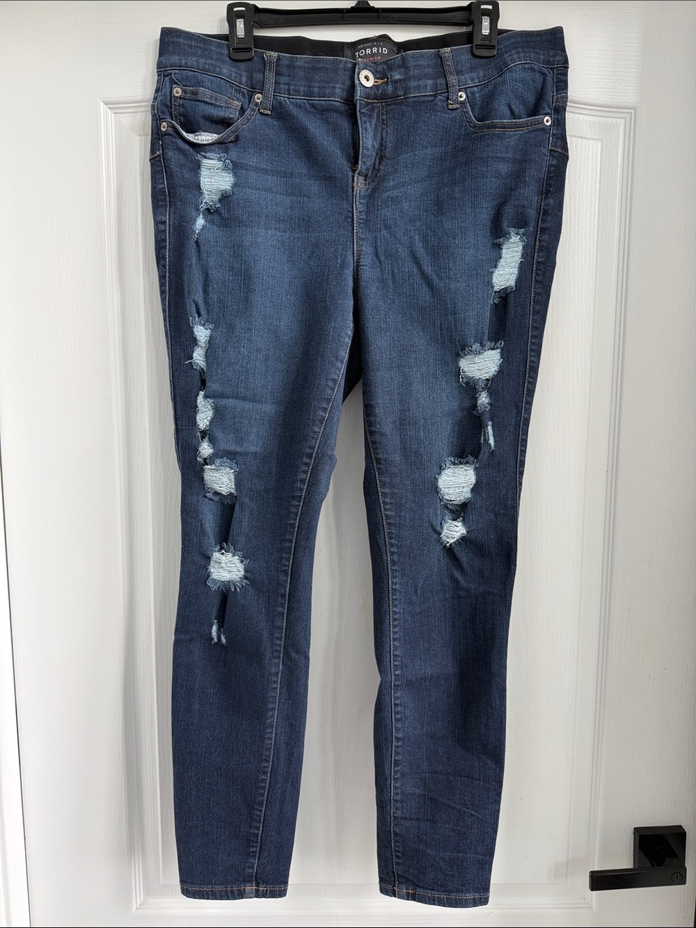 Torrid Dark Blue Distressed Bombshell Skinny Jeans